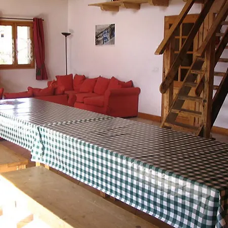 Odalys Chalet Gaiduch * Montvalezan